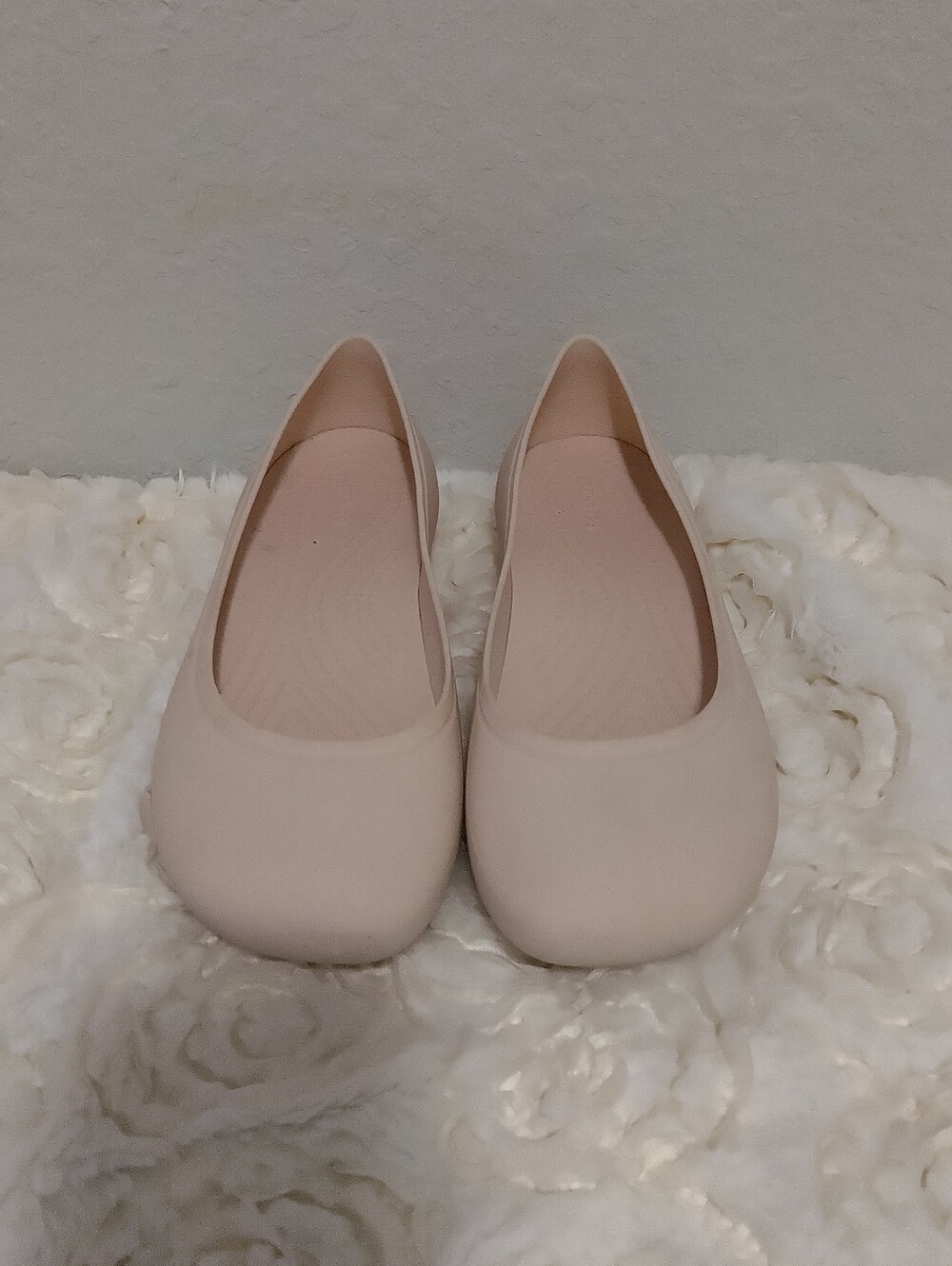 CROCS Women's Ballet Flat in Pale Blush - Picture 4 of 9